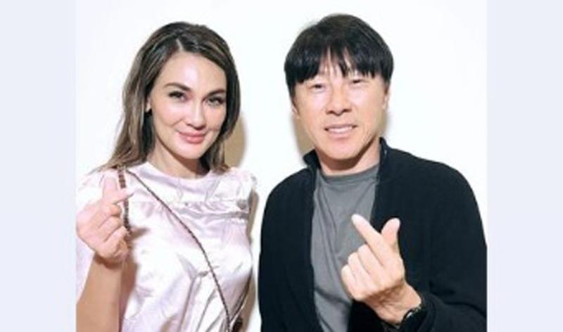 Luna Maya Beri Dukungan ke Timnas Indonesia, Shin Tae-yong Gerak Cepat Respons
