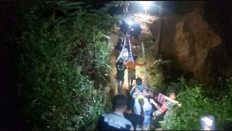 Mamasa Gempar, 2 Siswi SMP Tewas Gantung Diri di Pohon secara Berdampingan