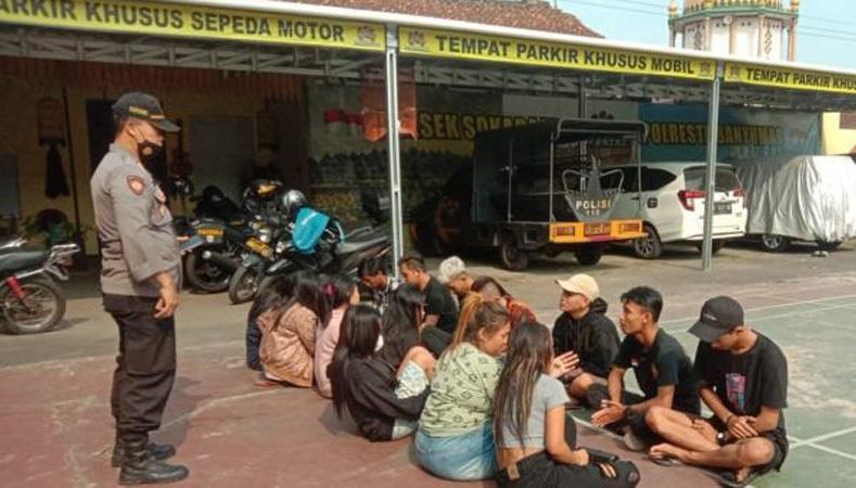 Polisi Bongkar Prostitusi Online di Sokaraja, 14 Muda-mudi Terjaring Razia