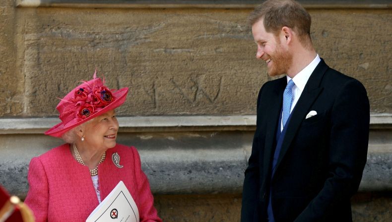 Sedih, Pangeran Harry Kenang Masa Kanak-Kanak Bersama Ratu Elizabeth II