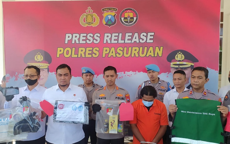 Ini Tampang Tersangka Pengirim Minuman Beracun ke Wartawan di Pasuruan