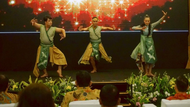 Direktur Pasca Sarjana ISBI Bandung: Layar Sauh Suarakan Gejolak Kehidupan Masyarakat Maritim