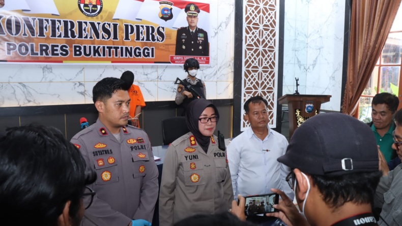 Simpan Sabu di Bawah Tiang, Pengedar Narkoba di Bukittinggi Diciduk Polisi