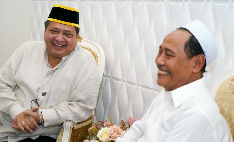 Silaturahmi ke Ponpes Nurul Jadid, Airlangga Sebut Potensi Ekonomi Pesantren Sangat Besar