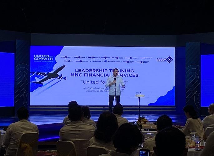 Hary Tanoesoedibjo Berbagi Tips Bangun Bisnis agar Sukses 