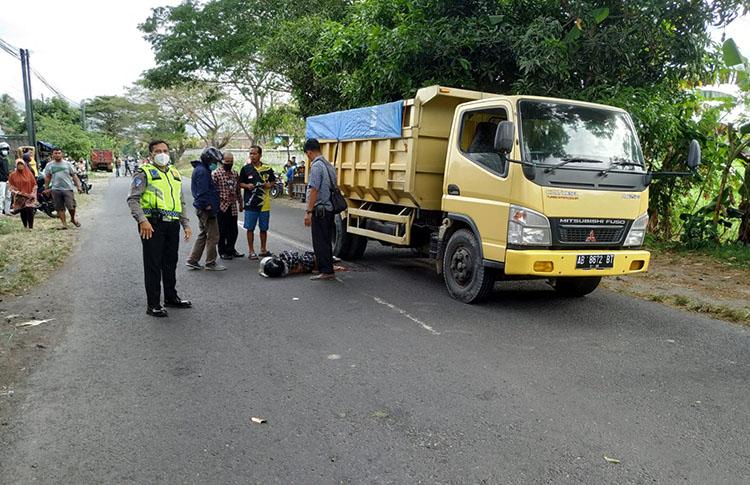 Pembonceng Motor di Bantul Tewas Terlindas Truk, Begini Kronologinya