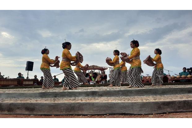 Sakralnya Tari Tayub Bayar Danyang di Watu Goyang Mangunan, Ritual Jumat Kliwon Setiap Sapar