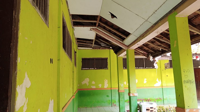 Miris! Fasilitas SDN Sukaringin 01 Bekasi Banyak yang Rusak, Siswa Sering Kebocoran Hujan