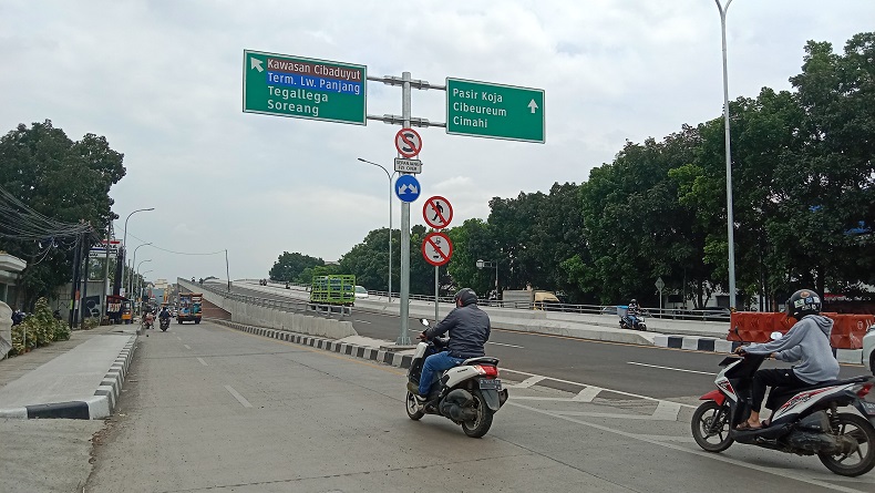 Flyover Kopo Bandung Mulai Diuji Coba, Warga Minta Akses Putar Balik Diperbanyak