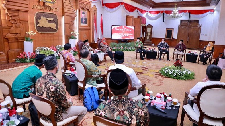 Gubernur Khofifah Ajak ISNU Sukseskan Jatim sebagai Sentra Produk Halal Indonesia 