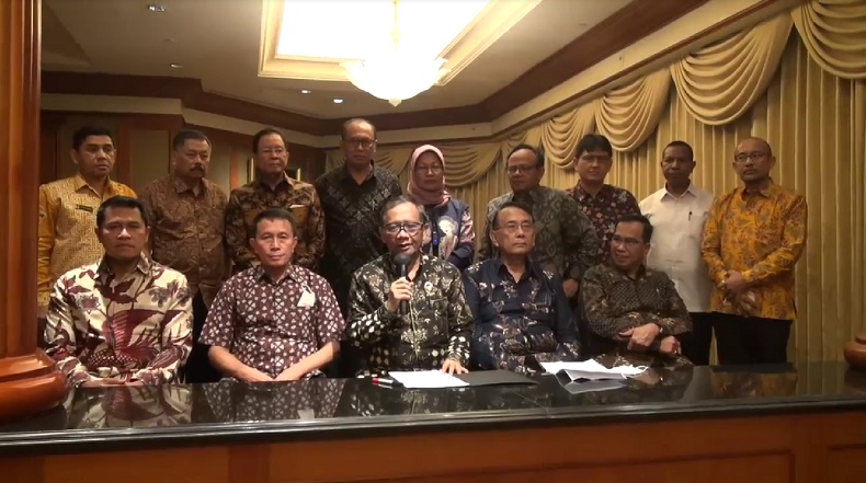 Mahfud MD Sebut Lukas Enembe Bisa Dijemput Paksa Jika Mangkir Pemeriksaan KPK