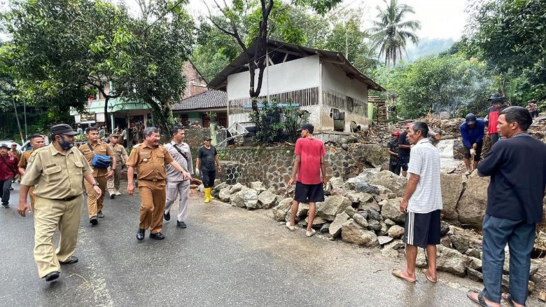 Perbaikan Infrastruktur Rusak akibat Bencana di Pameungpeuk Garut Dilakukan Bertahap