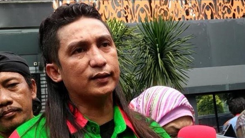 Lapor Polisi, Kiai dan Tokoh Agama di Sampang Madura Minta Firdaus Oiwobo Ditangkap