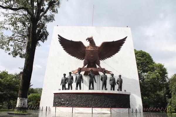 7 Pahlawan Revolusi dalam Peristiwa G30S PKI Beserta Biodata Singkatnya