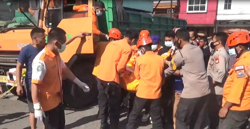 Parepare Gempar, Sopir Ditemukan Tewas dalam Truk