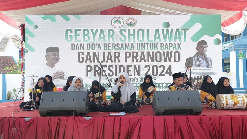 SDG Gelar Doa Bersama di Ponpes, Serukan Ganjar Presiden 2024 di Tasikmalaya
