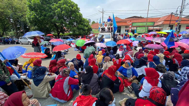 PHK di Jabar Tembus 79.000 Orang, Karyawan Tekstil Paling Banyak Dikurangi