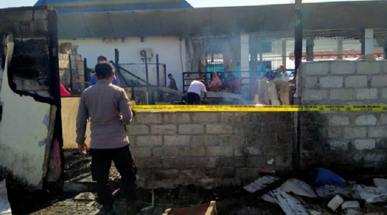 20 Warung Makan di Maluku Tengah Hangus Terbakar, Diduga Akibat Korsleting Listrik