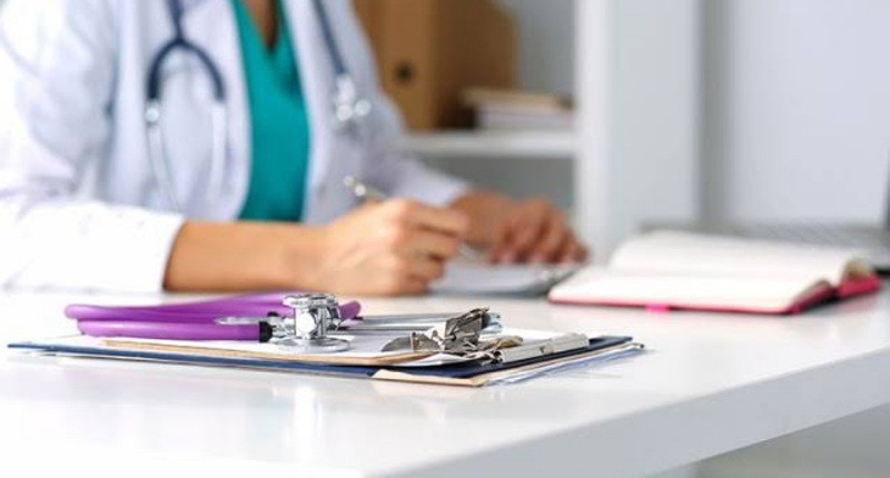 Kisah Inspiratif Dokter di Indonesia, Bersedia Dibayar Seikhlasnya