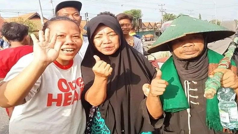 Viral di Medsos, Pria Berjuluk Joko Kendil Jadi Perhatian saat Lewati Pantura Pemalang