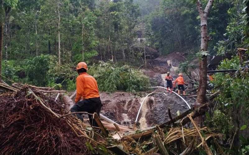 BMKG Prediksi Cuaca Ekstrem Terjadi Sepekan ke Depan, Warga Jatim Diminta Waspada Bencana
