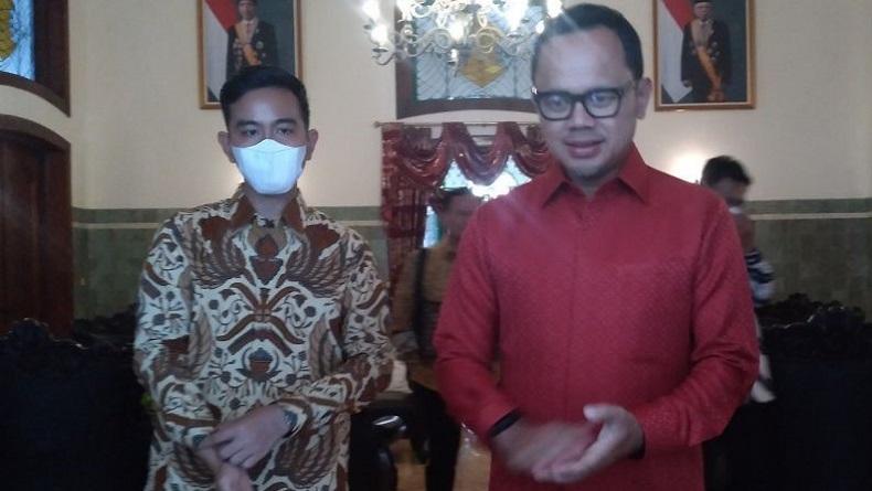 Gibran-Bima Arya Kompak Pilih Pilkada Langsung, Ini Alasannya