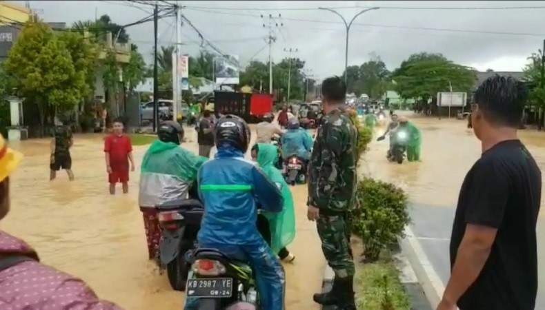 3 Kabupaten di Kalbar Berstatus Tanggap Darurat Banjir