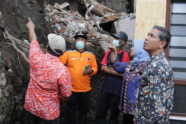 Alhamdulillah, Korban Longsor di Sleman Dapat Bantuan Senilai Rp50 Juta 