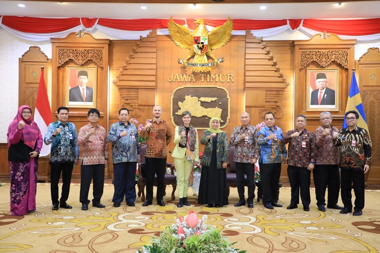 Gubernur Khofifah Terima Kunjungan Dubes Swedia, Bahas Rencana Investasi Sektor  Transportasi Publik