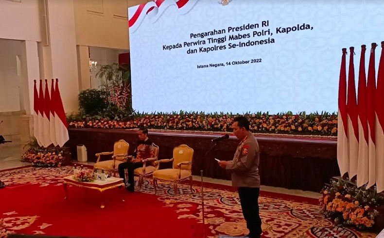 Di Hadapan Jokowi, Kapolri Akui Kepercayaan Masyarakat Semakin Menurun