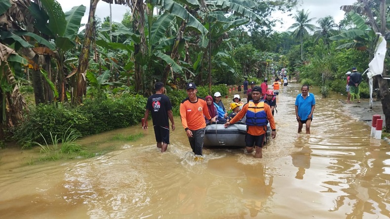 Banjir Melanda, Ratusan Rumah di Kabupaten Malang Terendam Air