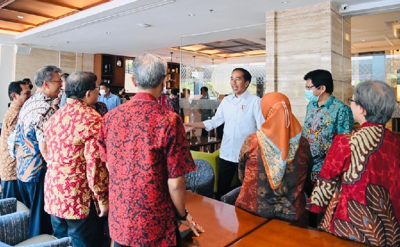 Tegaskan Ijazah Presiden Jokowi Asli, Teman Kuliah: Wong Kita Praktikum dan Wisuda Sama-Sama