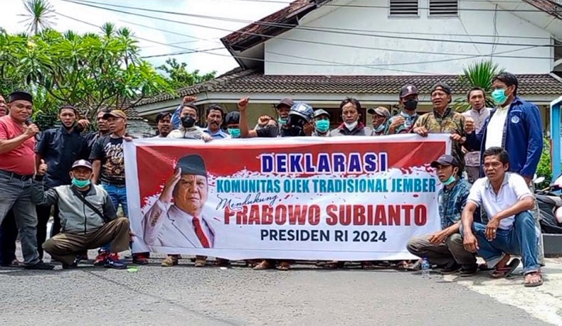 Dinilai Bekerja Baik dan Diperhitungkan Dunia, Prabowo Didukung Ratusan Ojek Jember Jadi Presiden