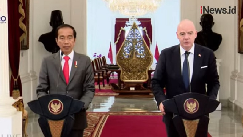 Jokowi dan Presiden FIFA Akan Kaji Kelayakan Stadion Indonesia