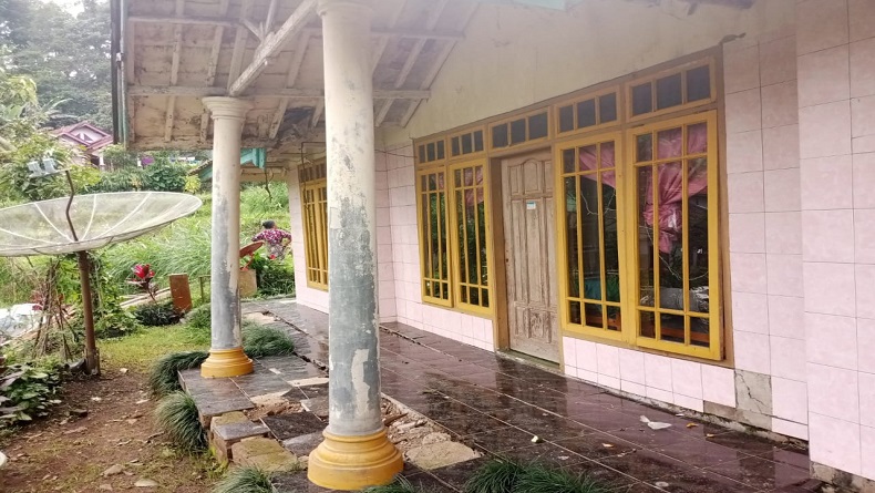 3 Rumah Rusak akibat Pergerakan Tanah di Rongga KBB, Penghuni Diungsikan