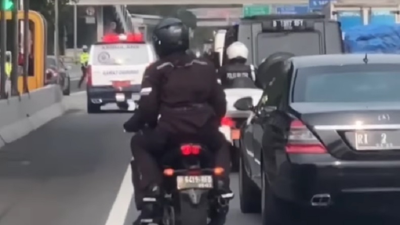 Viral Rombongan Wapres Beri Jalan ke Ambulans, Paspampres: Hal yang Sewajarnya