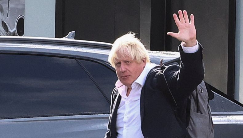 Boris Johnson Persingkat Liburan di Karibia, Ingin Maju Jadi PM Inggris Lagi?