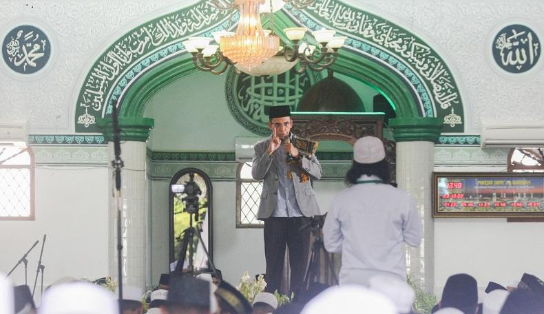 TGB Nilai Santri Salah Satu Benteng Terkuat Menjaga NKRI