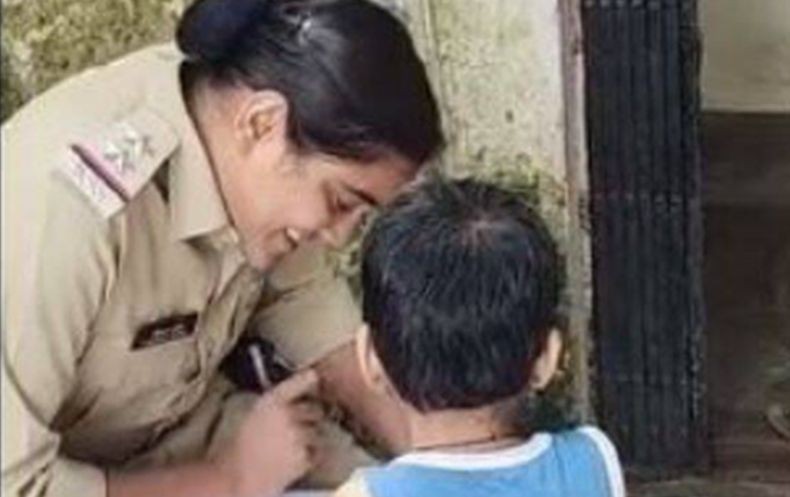 Bocah Ini Laporkan Ibunya ke Polisi karena Curi Cokelat, Netizen malah Ngakak