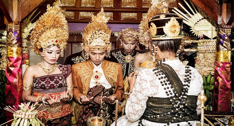 5 Mahar Pernikahan Paling Mahal di Indonesia, Nomor 4 Berat Harganya Tiap Tahun Naik!