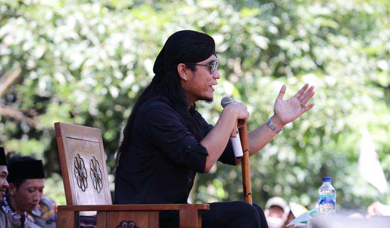 Ceramah di Puncak Gunung Tidar, Gus Miftah: Mudah-mudahan Ada Pemimpin Hebat dari Jateng