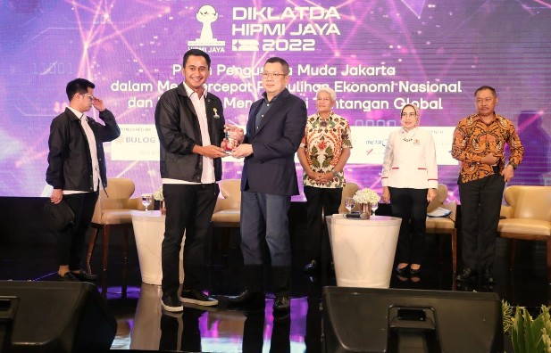 Hary Tanoe Dorong Lahirnya Pengusaha Muda Baru di Indonesia
