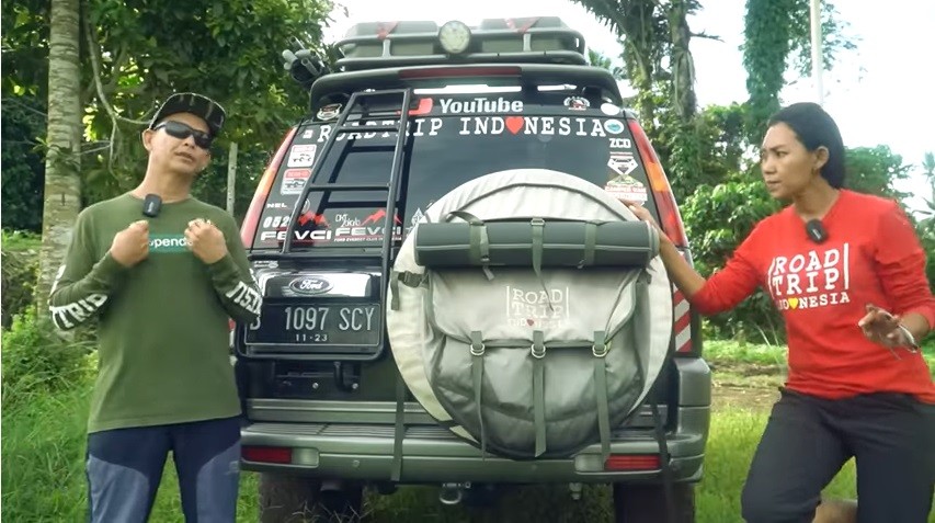Bosan Tinggal di Jakarta, Pasangan Suami Istri Ini Pilih Keliling Indonesia Selama 6 Tahun