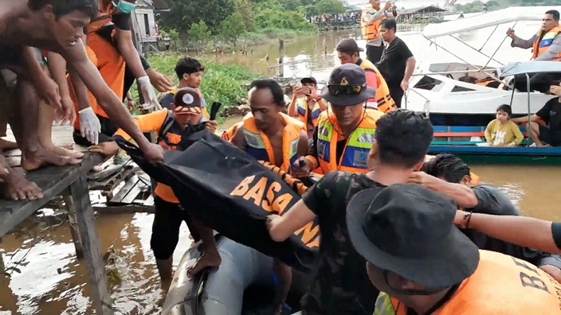 Tim SAR Temukan Jasad Siswa SMP yang Tenggelam di Sungai Kahayan Palangka Raya