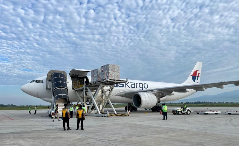 Jelang World Superbike Mandalika, 176 Ton Logistik Tiba di Bandara Internasional Lombok