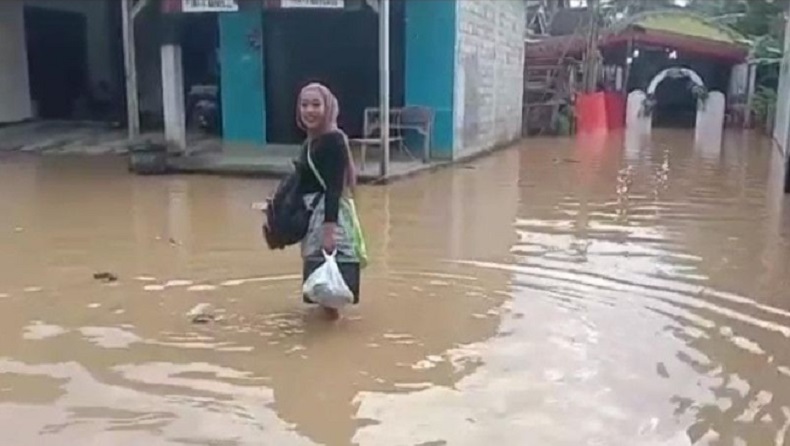 Diguyur Hujan, Trenggalek Kembali Diterjang Banjir dan Longsor