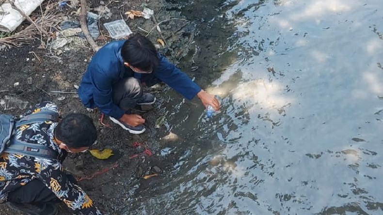 Mahasiswa ITS Surabaya Sulap Sekam Padi Jadi Penjernih Air Sungai Tercemar Kromium