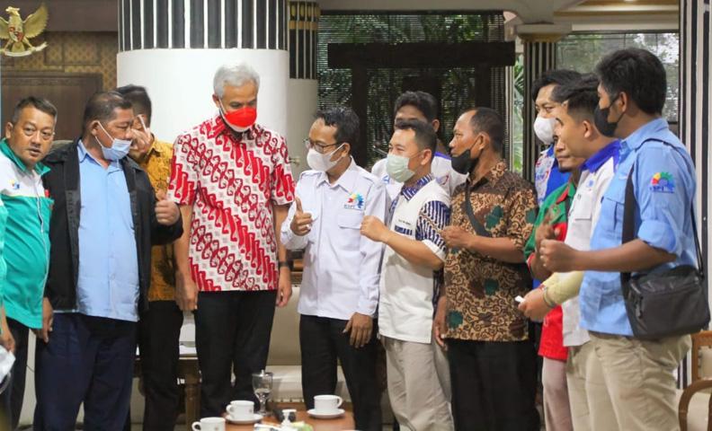 Ganjar Ajak Diskusi Buruh jelang Penetapan Upah, Ini yang Dibahas