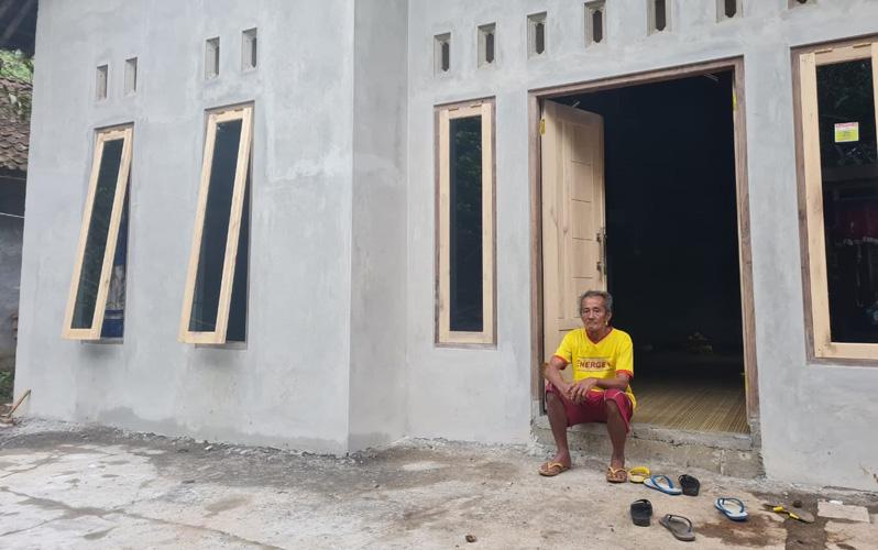Cerita Warga Wadas, Dulu di Rumah Kayu Rapuh Kini Nyaman Tempati RSLH Gratis Listrik