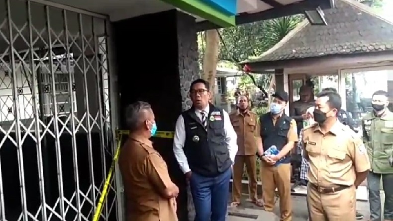 Tinjau Lokasi Kebakaran di Balai Kota Bandung, Ridwan Kamil: Audit Sistem Keamanan Gedung